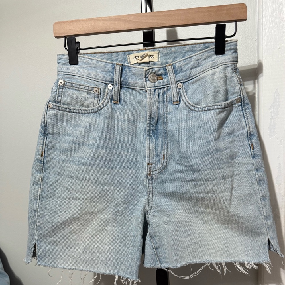 Madewell Light Wash Jean Shorts Curvy‎ Perfect Vintage Jean